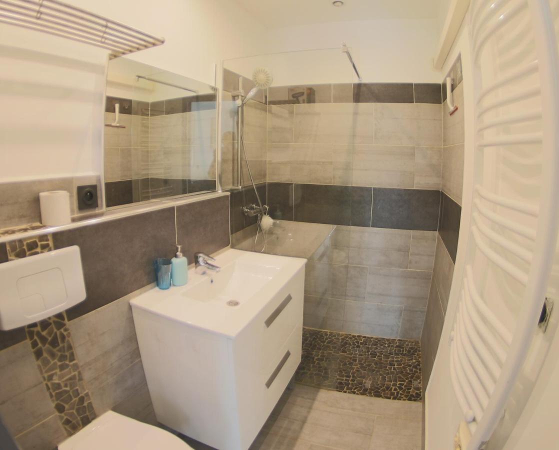 A Porto-vecchio Chez Pierre Apartment